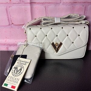 Valentino Orlandi Cream Quilted Crossbody with Gold V-Clasp